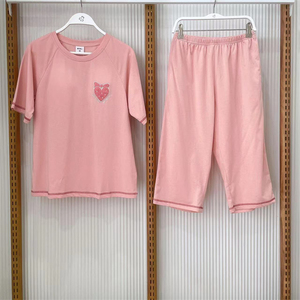 都市丽人睡衣女24夏透气棉质短袖中裤带杯垫无感BRA家居服LH42D6