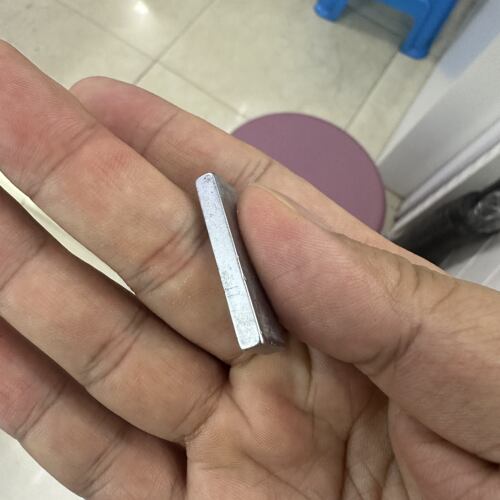 N42性能长方形30*10*4毫米强力磁铁饰品手链磁性配件磁钢吸铁磁石