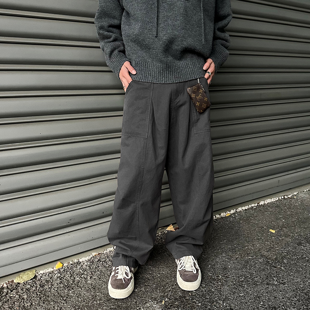 2025立体剪裁水洗褶皱工装裤男女