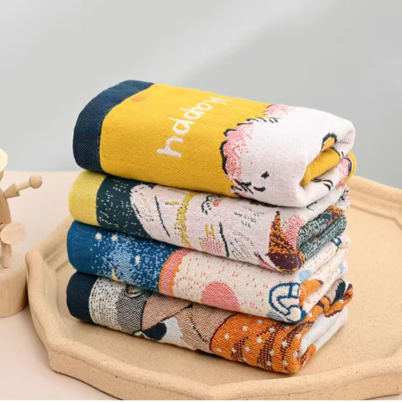 纯棉卡通纱布童巾25*50cm四层