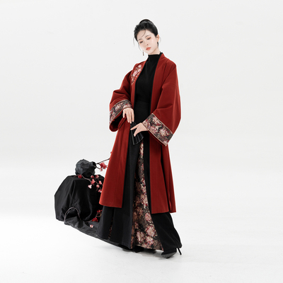 织造司[金粉花笺]暗系黑红汉元素绣花对襟外套妆花织金改良三裥裙