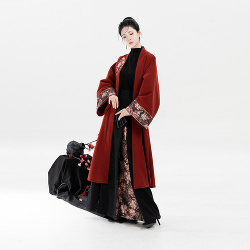 织造司[金粉花笺]暗系黑红汉元素绣花对襟外套妆花织金改良三裥裙