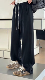 卫裤 3070慵懒运动风时髦抽绳直筒休闲裤 女 2025冬款 诗歌兰女装