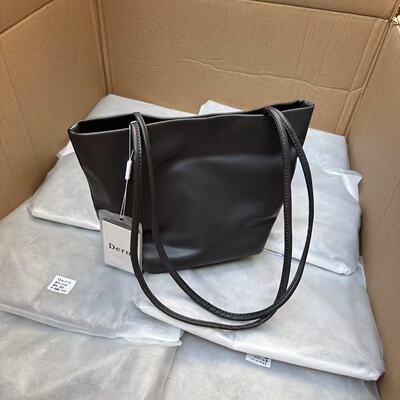 媲美羊皮！！正价500+！国内公司单~经典极简高级灰托特包单肩包
