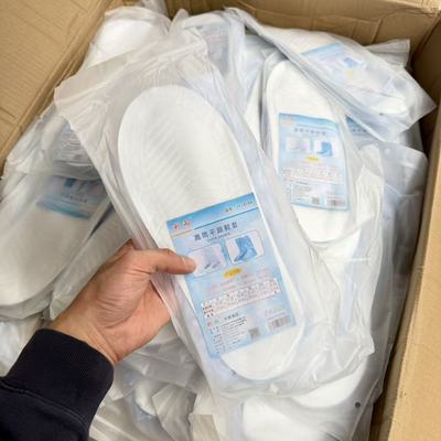 日常必买！风雨卫士！雨雪天高筒加厚防滑平跟PVC鞋套 可重复使用