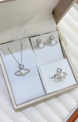 西太后土星项链耳钉戒指套装天然淡水珍珠S925纯银轻奢高级感礼物