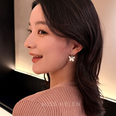 MISS HELEN冷蝶耳圈 耳钉女无痛耳夹轻奢小众蝴蝶设计通勤百搭