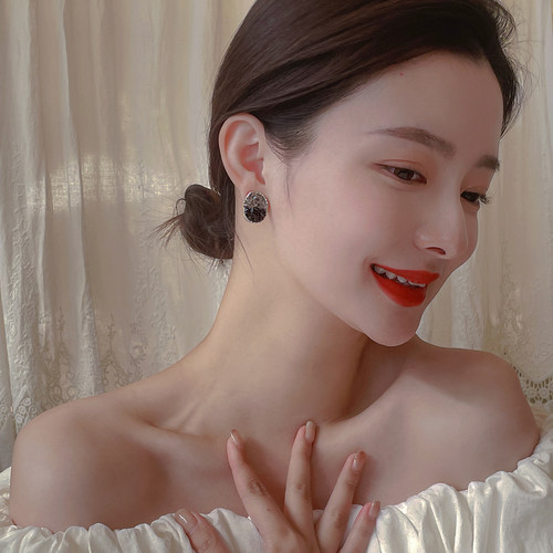 黑色海盐蚊香盘无耳洞耳夹耳钉