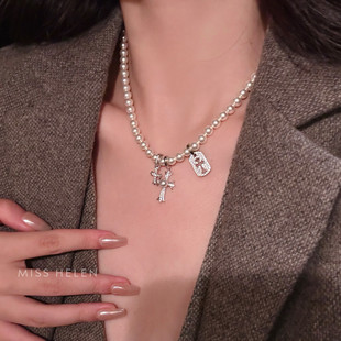 MISS 十字架项链女仿珍珠多用百搭气质颈链生日礼物 HELEN明星同款