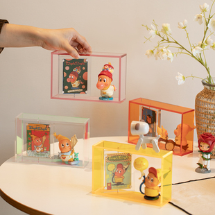 星星人盲盒手办收纳相框亚克力透明中空磁吸小卡展示架画框做摆件