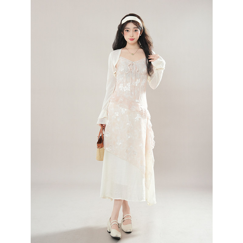 夏季新款韩系甜美收腰显瘦浅卡其色吊带裙+杏色小披肩防晒两件套