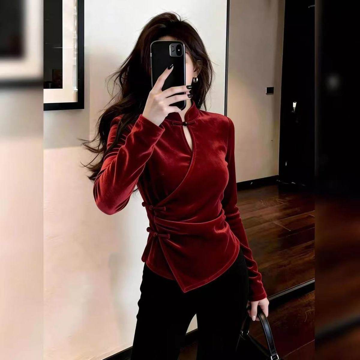 专柜撤回轻奢新中式红色丝绒上衣盘扣立领修身显瘦长袖收腰复古女,女装/女士精品,衬衫,淘宝优惠券,粉丝福利购,淘宝优惠卷