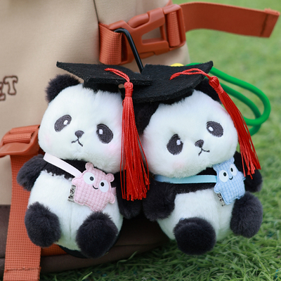 可爱毕业熊猫玩偶挂饰背包书包挂件毛绒玩具钥匙扣小公仔生日礼物