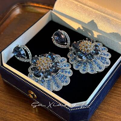 Vintage French Cluster Zircon Earrings Sparkling D65