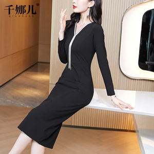 黑色连衣裙长款春秋装2026年新款女显瘦长袖V领修身气质包臀长裙