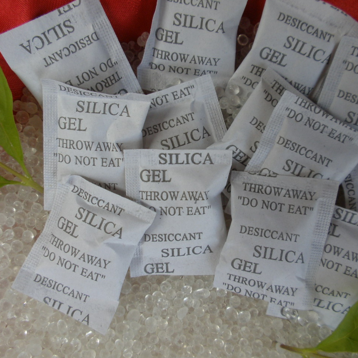 包邮1克装硅胶干燥剂家用防潮剂电子食品茶叶环保防潮珠2000克1袋