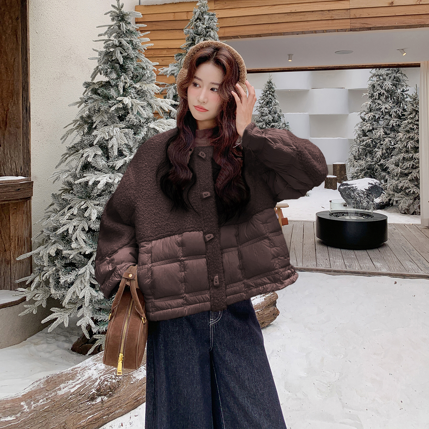 现货2D078-8119-P245K369 羊羔毛拼接羽绒2色90绒