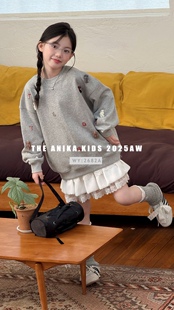 阿尼卡2025冬季新款儿童卫衣女童洋气时尚圆领套头毛衣小熊亮片