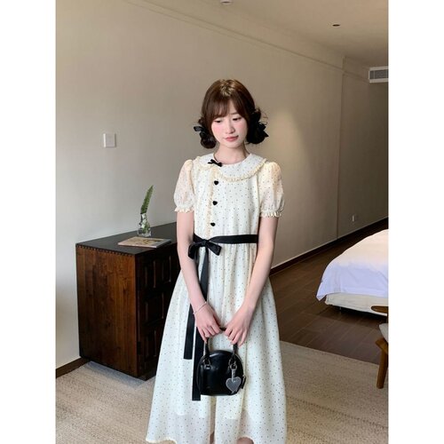花边娃娃领连衣裙可爱少女蓬蓬裙