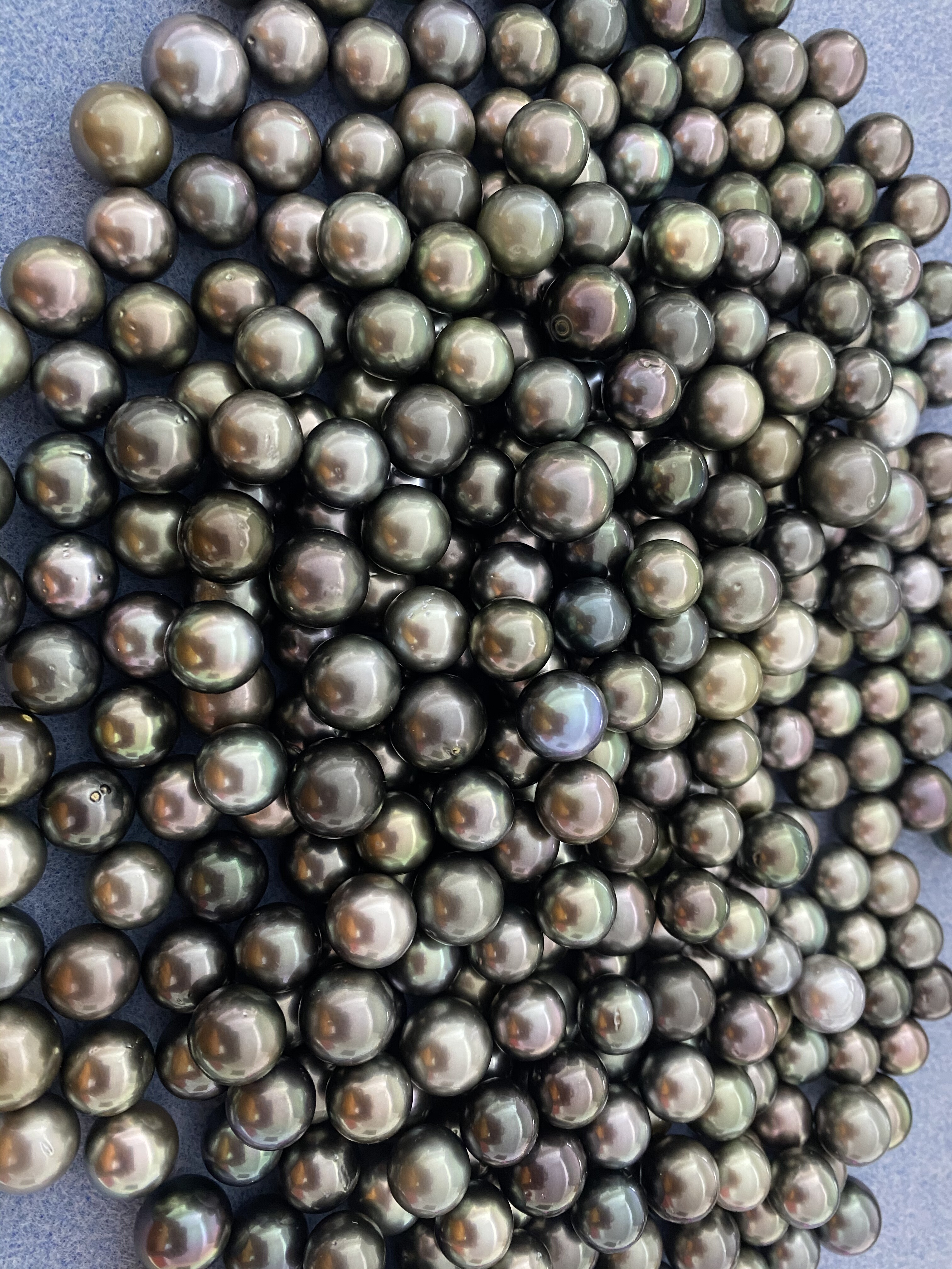 天然10-11/11-12毫米正圆微瑕大溪地海水黑珍珠散珠半成品