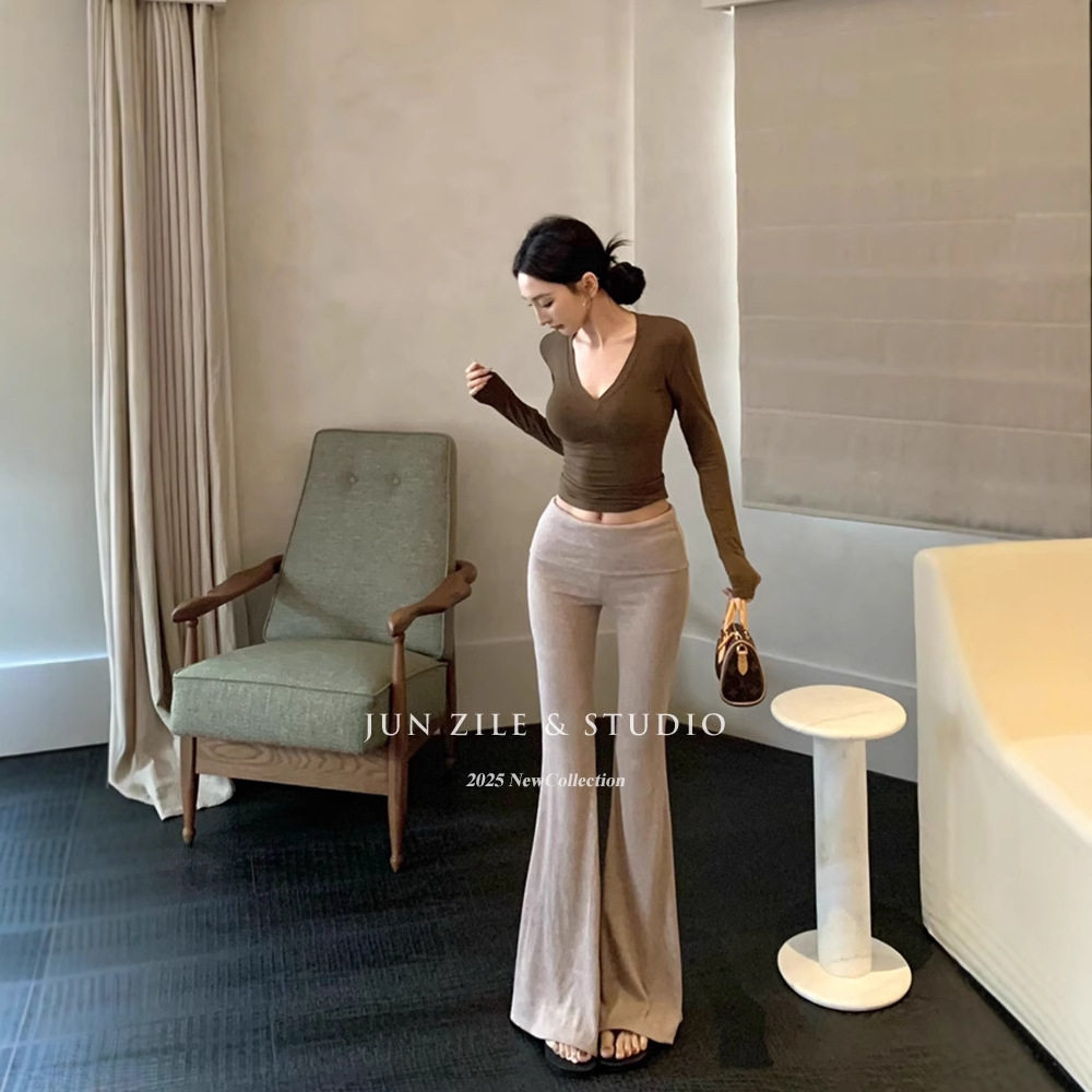 女装春装套装纯欲风修身显瘦短款V领正肩长袖T恤上衣微喇叭长裤