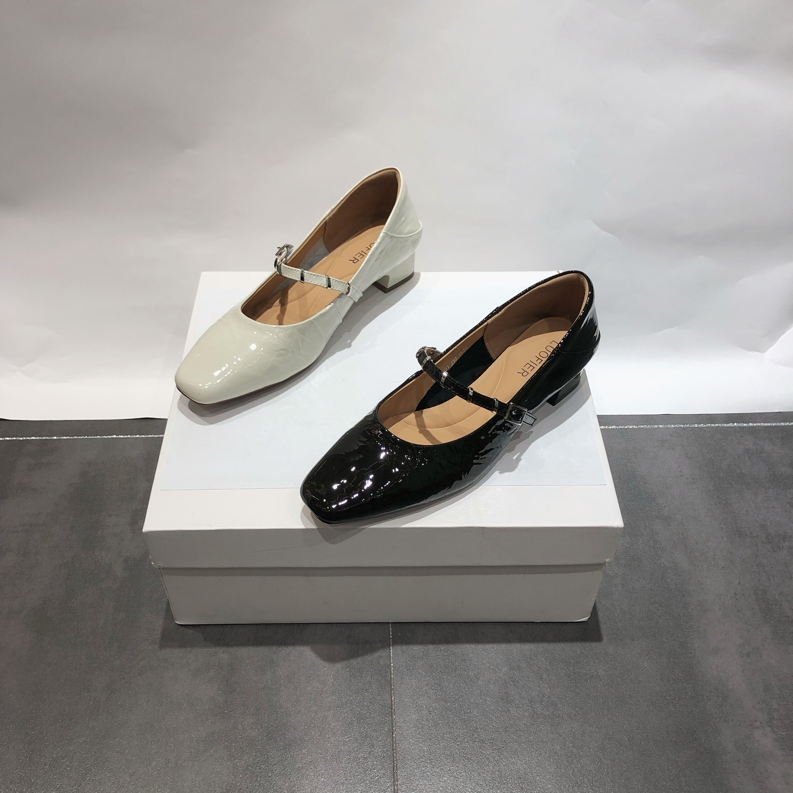 LFR法式玛丽珍鞋女2026新款纯色时尚软皮浅口小方头平底单鞋女鞋,女鞋,玛丽珍鞋,淘宝优惠券,粉丝福利购,淘宝优惠卷