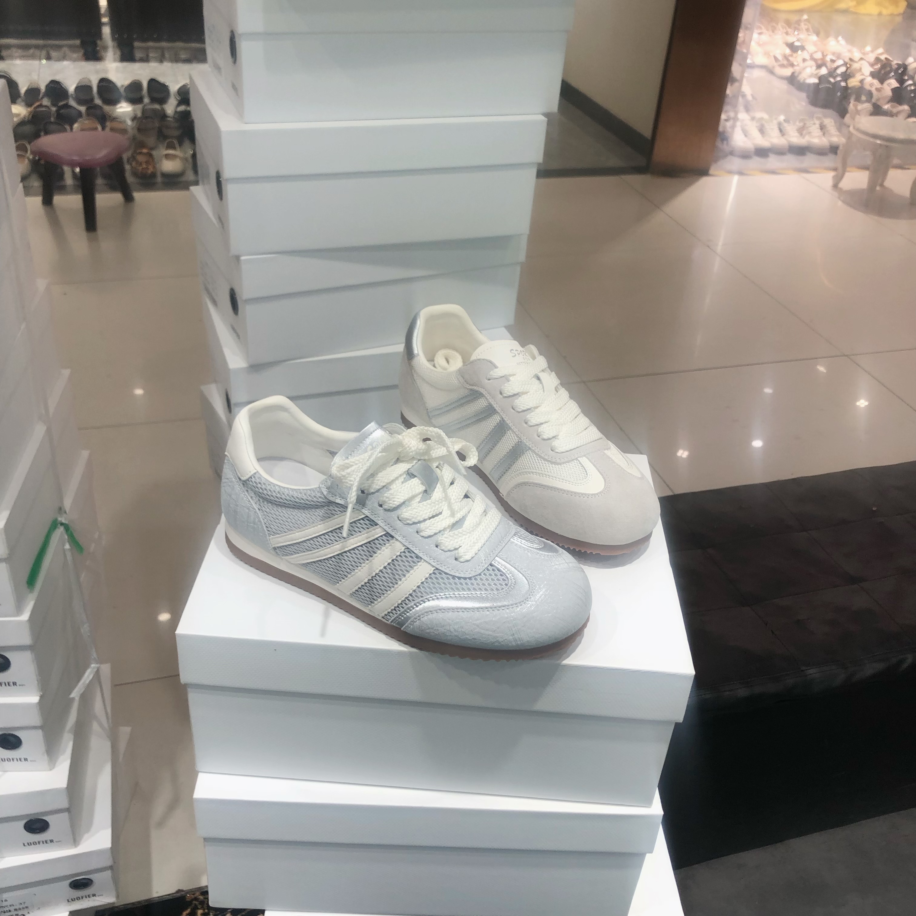 荏苒真皮德训鞋女2026新款夏季复古网面透气轻便软底休闲鞋网鞋女