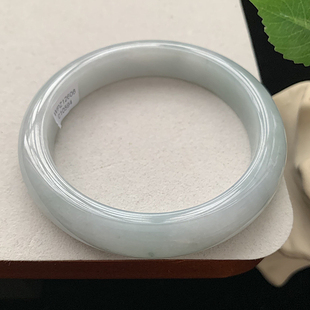 缅甸翡翠手镯A货61.5MM晴水浅蓝冰透细润玉手镯女款珠宝