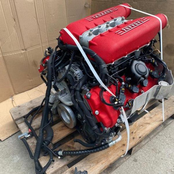 适用法拉利 FF F8 F12 GTS F430 458 F136FB 4.5L V8 发动机总成