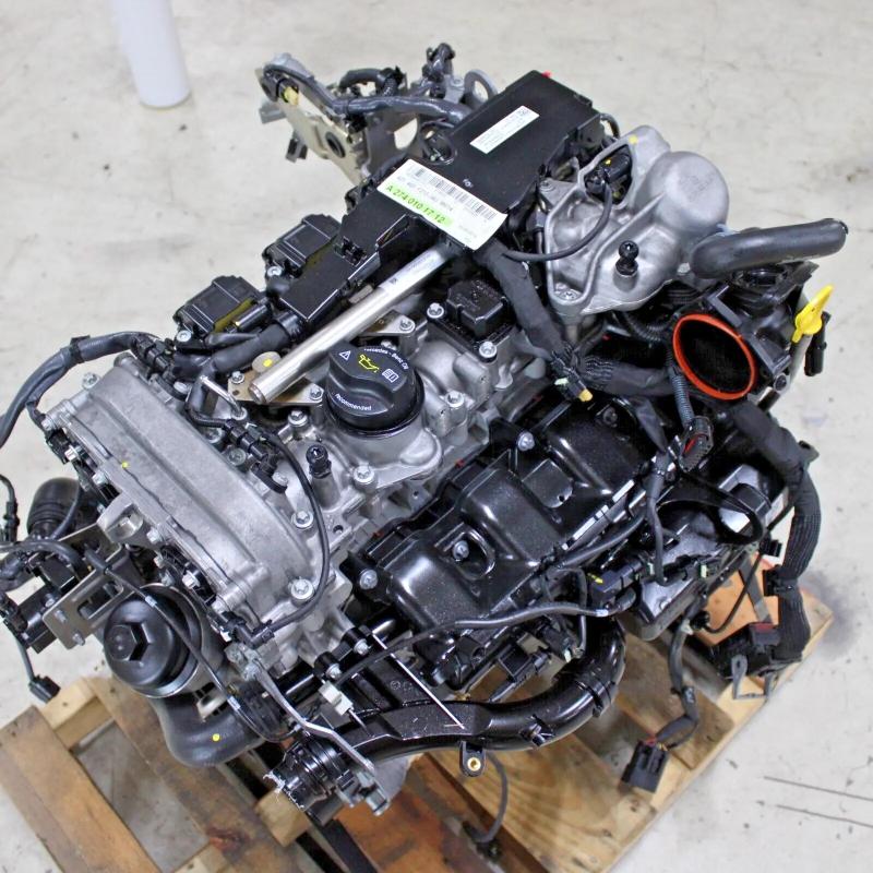 适用奔驰唯雅诺 C300 C200 C180 E300 W213 M274 2.0T 发动机总成
