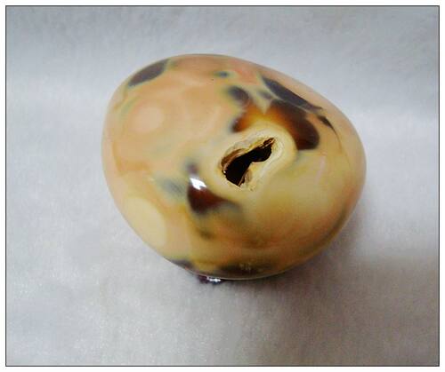天然玛瑙原石花纹艳丽风摆件