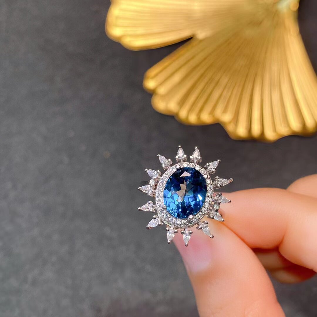 戒指镶嵌空托椭圆8*10mm s925镀银镀金饰品伦敦蓝托帕石女戒活口