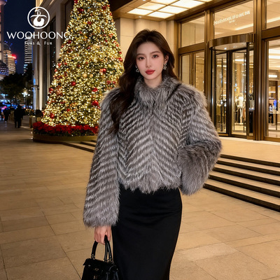 吾凰2025秋冬新款真毛皮草外套银狐狐狸毛车条女短款小立领名媛