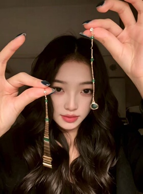 超长款绿色水滴长条耳钉耳环女2026气质新款超仙时尚配饰耳坠
