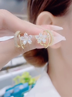 五瓣锆石小花耳钉女设计感网红百搭耳饰925银针防过敏2022新款潮