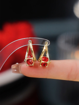 可旋转红色时来运转耳扣耳环女