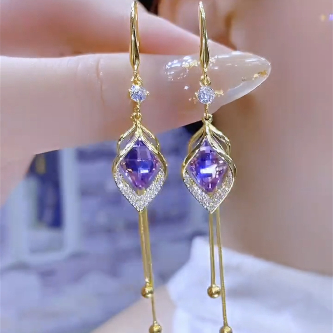 长款夸张紫色素款水滴流苏球球耳钩耳环女2025时尚新款优雅耳坠潮