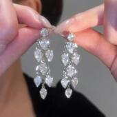 银色大款 耳坠配饰 银针防过敏个性 夸张水滴耳钉耳环女2024新款 时尚