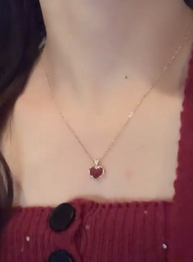 日韩甜美碎钻红色小爱心锁骨链项链女可爱气质优雅配饰2026新款潮