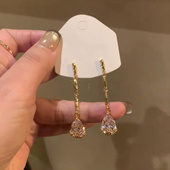 金色长条锆石水滴耳钉耳环女设计感清冷感时尚 配饰2025新款 耳坠潮