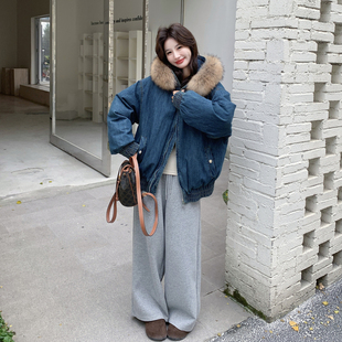 现货 复古气质连帽牛仔羽绒服女配狐狸毛可拆卸保暖外套中长款