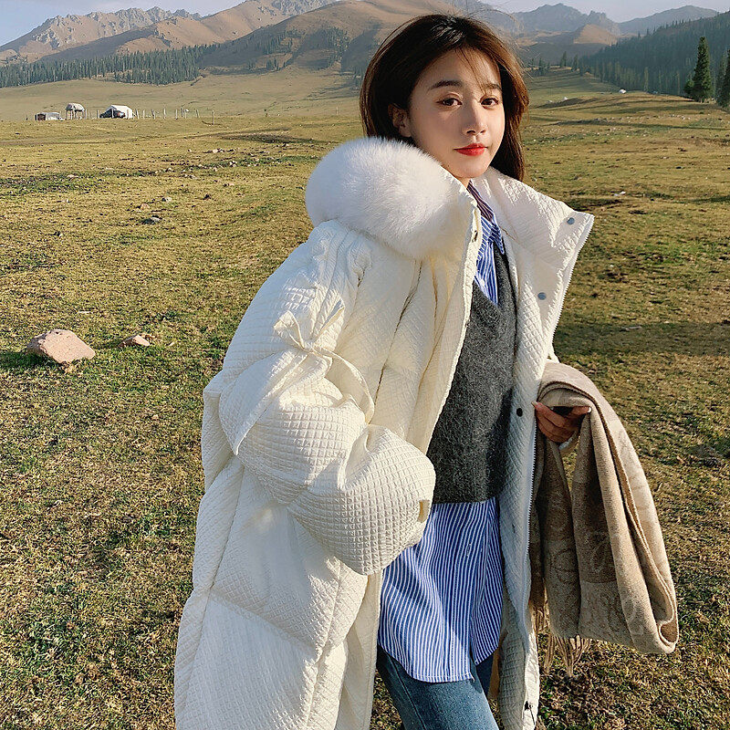 连帽长款羽绒服女白鸭绒保暖冬装白色毛领时尚外套