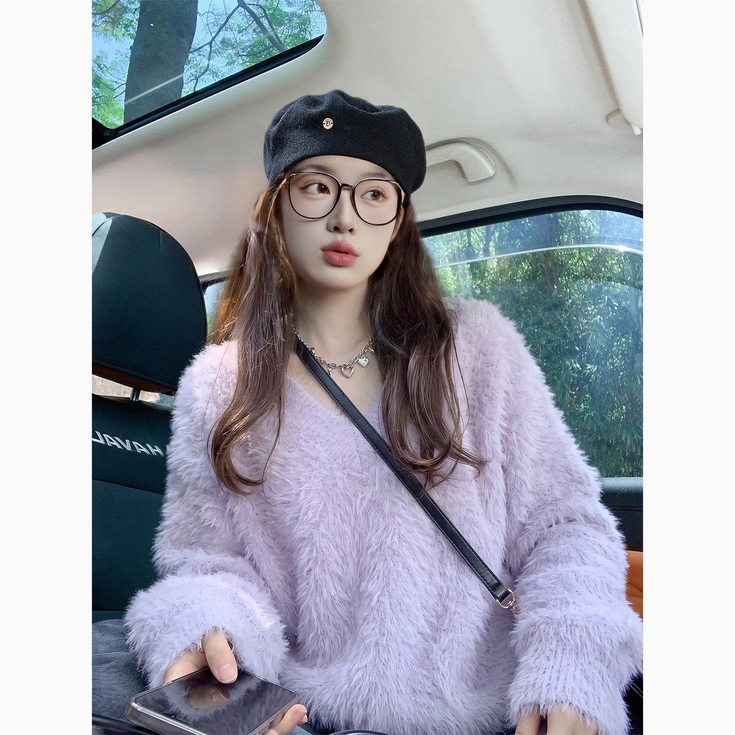 紫色软糯慵懒风水貂绒毛衣秋冬女2026新款宽松高级感V领针织外套