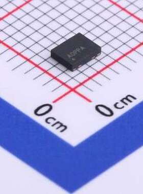 3NM45158AC33YC 预编程振荡器 45.1584MHz ±25ppm LVCMOS SMD322