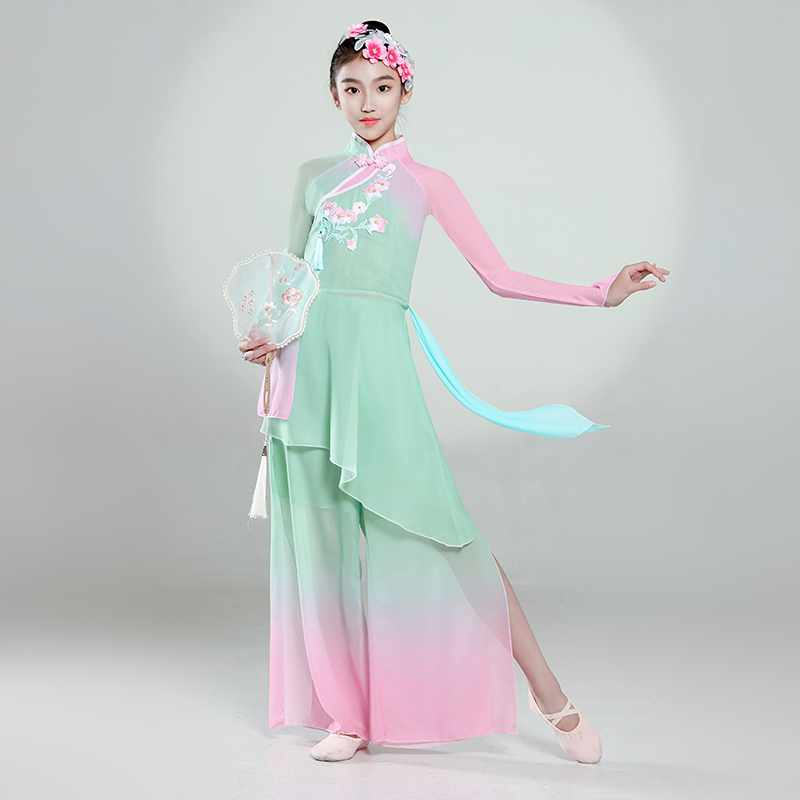 女中国风中国舞飘逸古典舞演出服