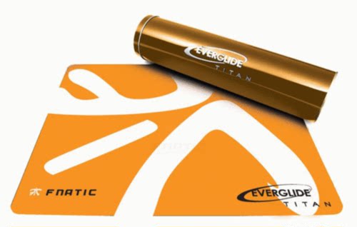 金泰坦金TT鼠标垫fnatic
