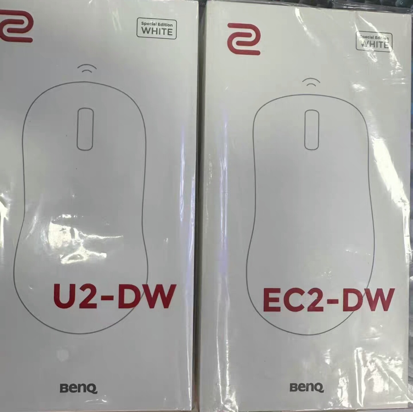 卓威奇亚白色特别版无线游戏鼠标