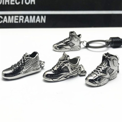 aj6钥匙扣黑曼巴科比aj1篮球鞋项链钛钢立体鞋模鞋子挂件球迷周边