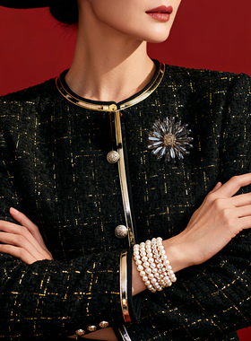 高级感胸花女简约精致立体雏菊胸针时尚大气奢华大衣配饰花朵别针