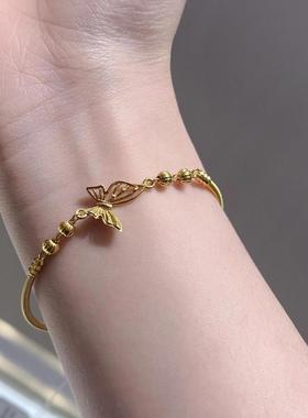 周大福半镂空蝴蝶足金黄金链镯